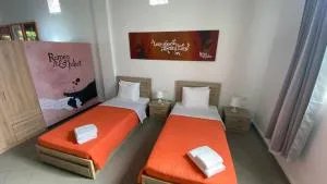 Patras Romeο House - Kallitheókambos