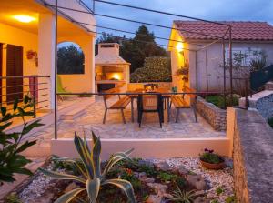 Apartment Bo&Dy with Private Pool