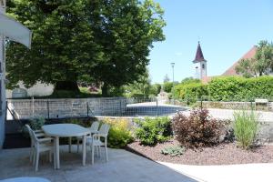 Maisons de vacances LE BON ABRI JURA : photos des chambres