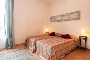 Gaudi Apartment 1