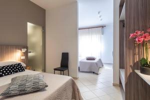 Hotel Mocambo Riccione CENTRALISSIMO AL MARE