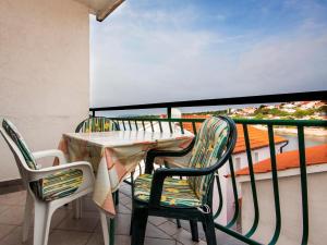 Apartment Toni 555 
