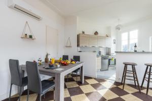 Appartements FEEL HOME - DE GAULLE - Villefranche-sur-Mer : photos des chambres
