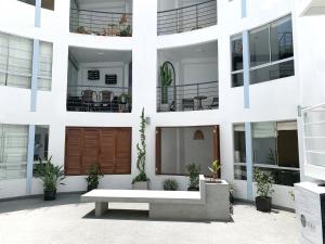 Nomad By Wynwood House