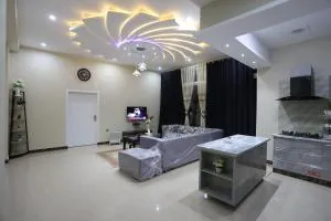 Aloche Apartments - Upper Topa