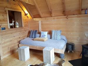 Lodges Shanti Lac Cabanes gites insolites et espace bien-etre Bordeaux : photos des chambres