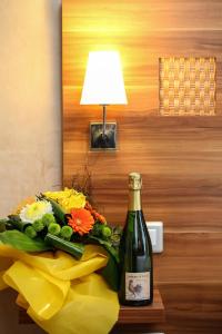 Hotels The Originals City, Hotel Colmar Gare : photos des chambres