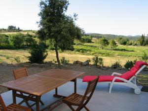 Appartements Les Romarins : photos des chambres