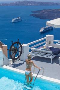 On The Rocks - Small Luxury Hotels of the World Santorini Greece