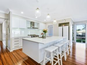 Sun Daze at Smithies