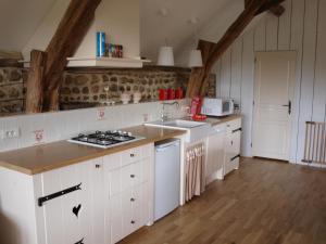 Maisons de vacances Gites Les Neuf Cerisiers : photos des chambres