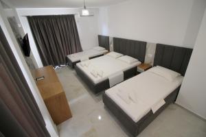 Luxury Quadruple Room room in Hotel Four Islands