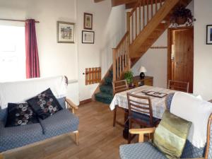 Bridies Holiday Cottage Roundstone by Trident Holiday Homes