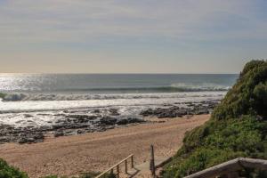 Flamebreeze Corner @ Supertubes Jeffreys Bay