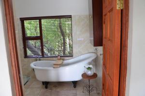 Muqurati Lodge - Dinokeng Game Reserve