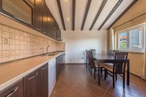 Apartments Tonči OG