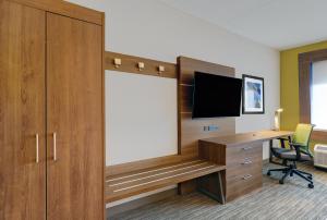 Holiday Inn Express - Kingston West by IHG