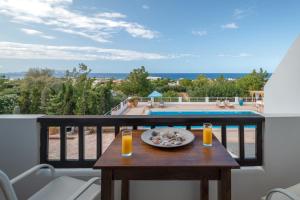 Apartment with Sea View room in Aegean Apartments