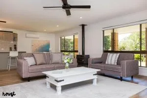 Farm Stay - Tweed Coast Holidays® - Mount Warning