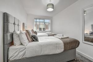 St Martins 2 Bedroom Apartments in Ruislip By 360 Stays