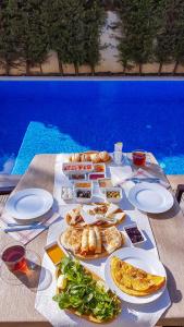 Rebetiko Hotel