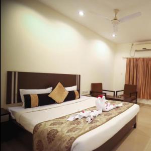 Regency Square Hotel