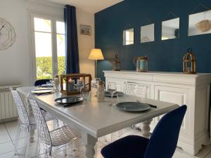 Au paradis bleu maison 6 couchages ok chiens jardin