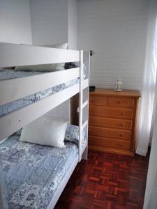 Estudio con vistas al mar en Baiona