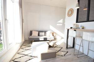 Appartements CHIC APPART DESIGN - HYPER CENTRE - TRAMWAY - FREE WIFI - leRelaisdOdile12 : photos des chambres