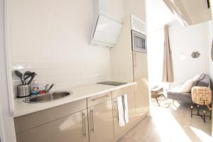 Appartements CHIC APPART DESIGN - HYPER CENTRE - TRAMWAY - FREE WIFI - leRelaisdOdile12 : photos des chambres