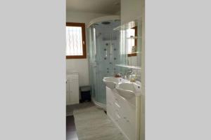 Chalets Chalet Loulou, massif central, Le Mont-Dore : photos des chambres