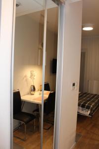 Varsovia Apartamenty Kasprzaka Street
