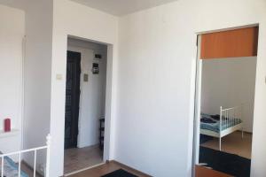 Închiriez garsoniera în regim hotelier unirii