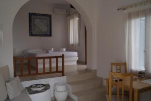 Coral Apartments Folegandros Greece