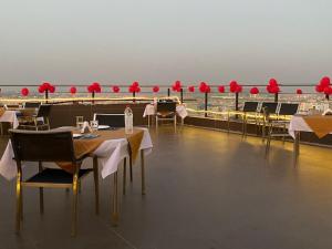 Ebony Boutique Hotel