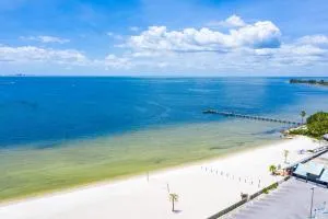 The Artful Nook - Apollo Beach