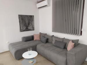 Apartment room in Anchors Aweigh 50m From The Sea