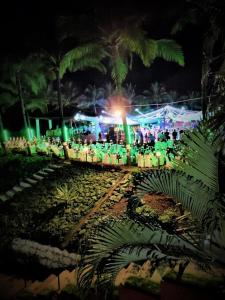 Indismart Woodbourne Resort