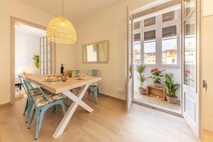 Bravissimo Rambla River View