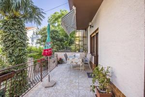 Apartment Josipa 4209