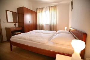 Apartments Lukić 1944