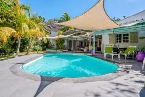 Villa avec piscine à Saint-Gilles les Bains, 260 m², 9 pers. - 圣吉尔莱班