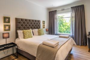 Oak Manor Boutique Guest House