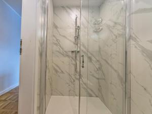 Glow Apartments, Apartamenty Park Reagan