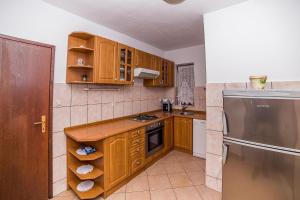 Apartments and Rooms Drpić