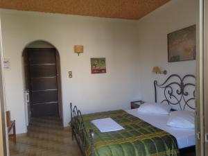 Angela Hotel Aegina Greece