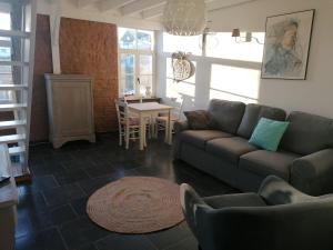 Lautre rive de la Tourelle