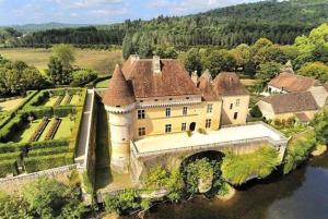 Maison Périgourdine avec piscine
