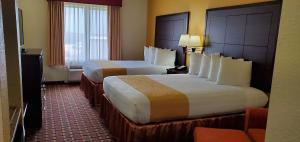 Queen Room with Two Queen Beds room in Best Western Executive Inn & Suites