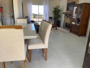 Casa condomínio lagoa cortada